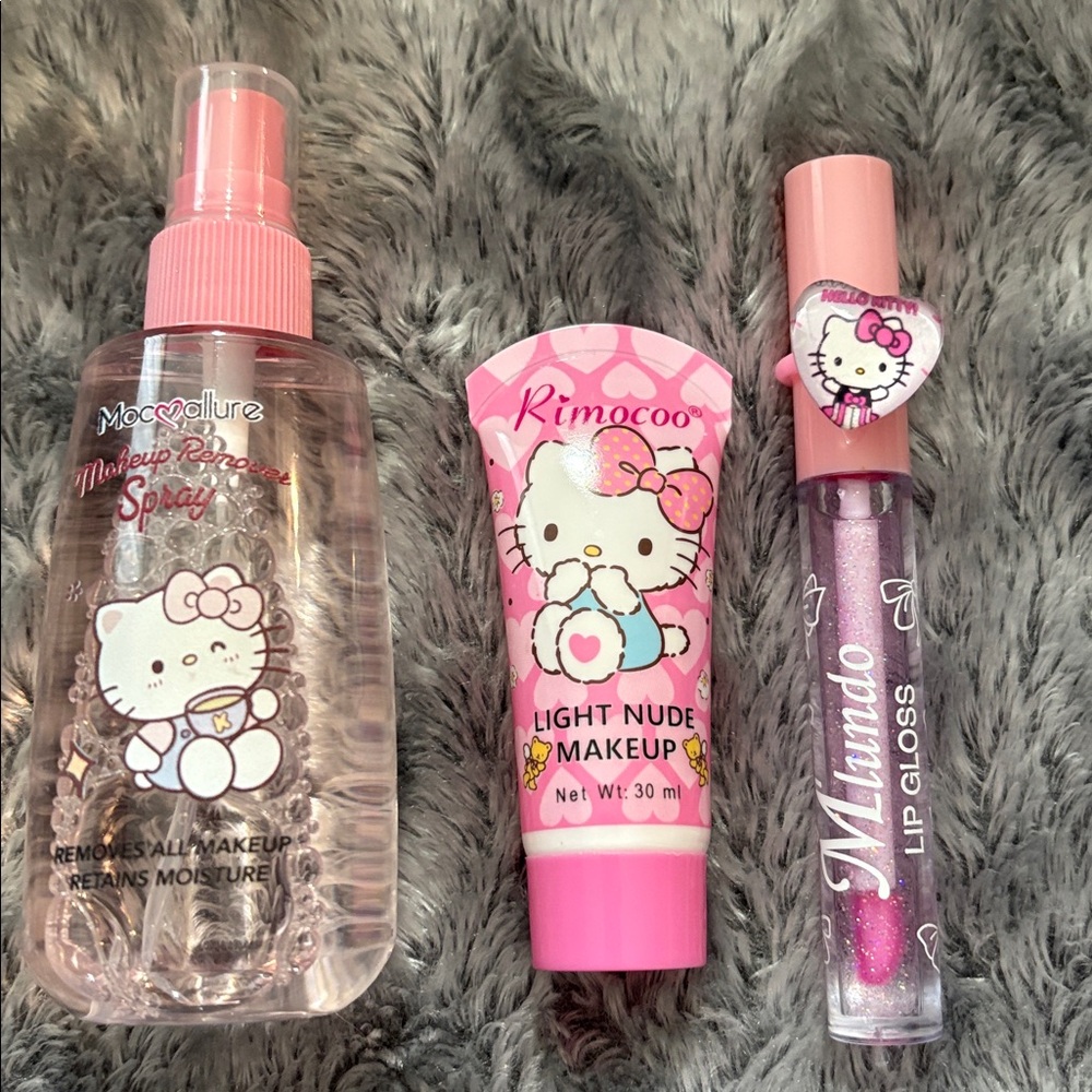 Hello Kitty Bundle - Picture 8 of 15